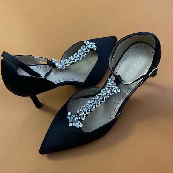 *NEW Adrienne Vittadini Grandstand Embellished Pump Sz 9.5 - Picture 4 of 4